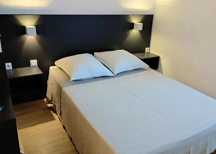 L'iliade 2 Апартаменти